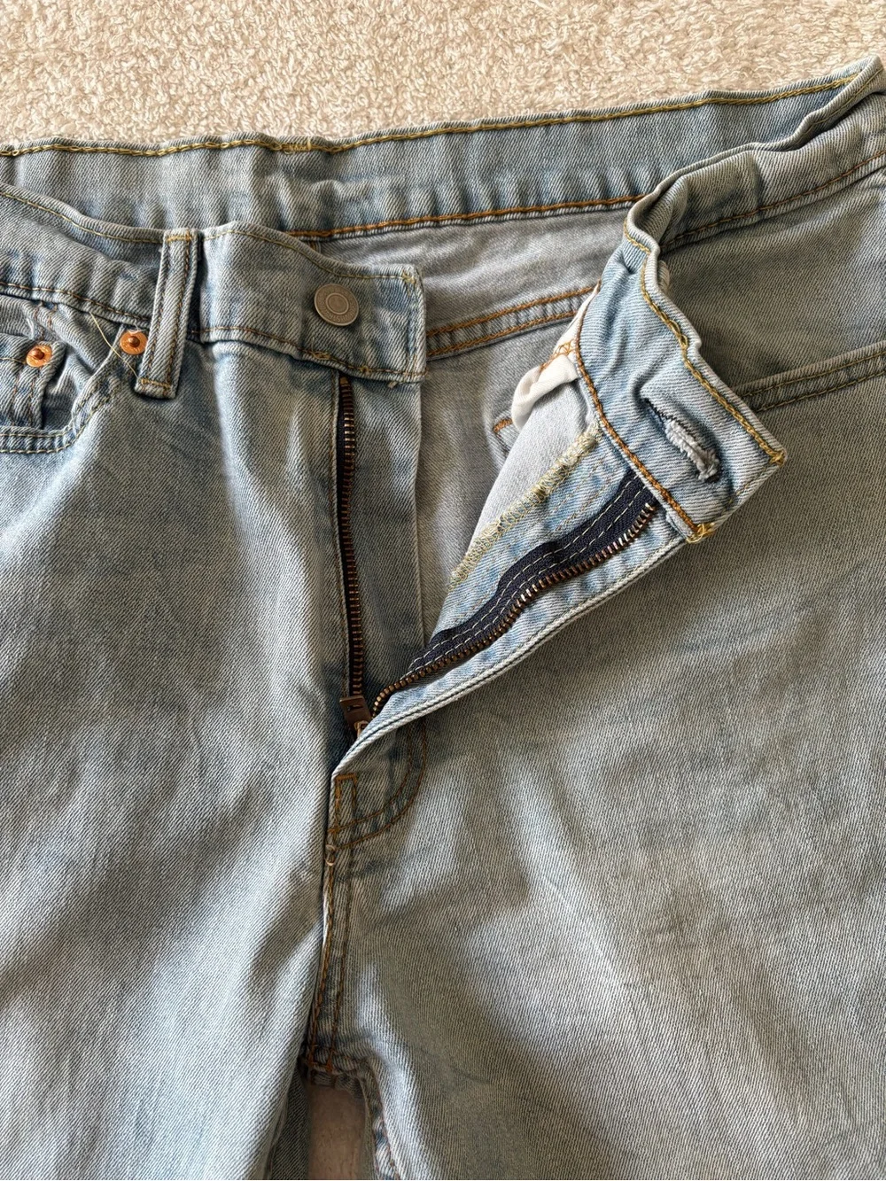 Levi’s Men's Straight-Leg Jeans in Wash Light Blue